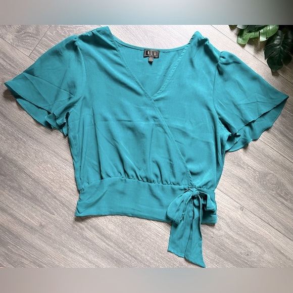 OLM flutter sleeve faux wrap blouse in teal. Size L - Picture 1 of 8